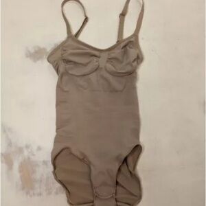 Skims Sculpting Snaps Brief Bodysuit Size S M Small Medium Kim Kardashian